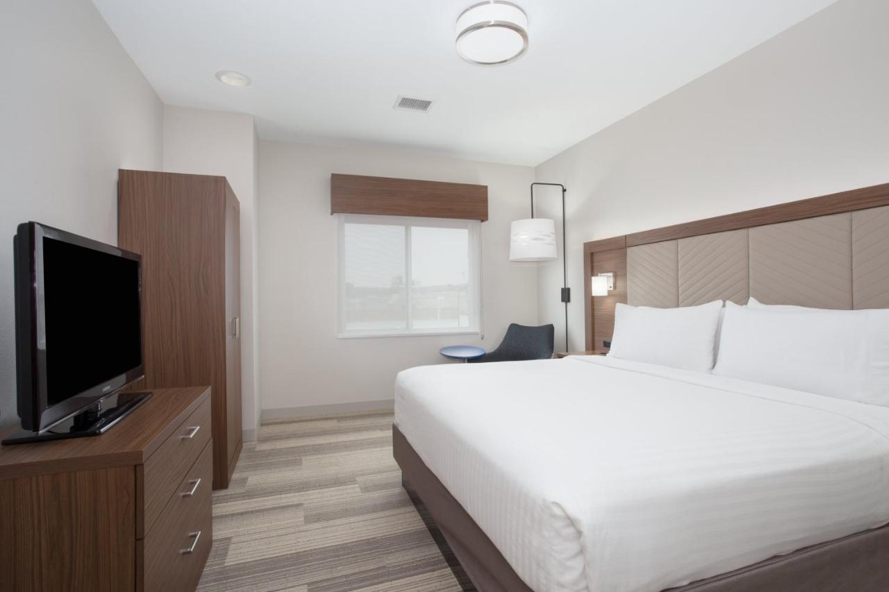 Holiday Inn Express & Suites Amarillo By Ihg Екстериор снимка